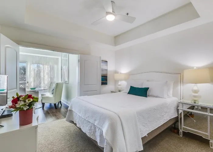 Apartment One Club *